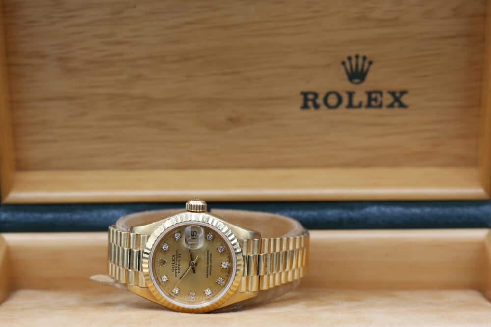 Rolex 69178 Champagne Diamond DATEJUST  26mm 1992 - Image 2