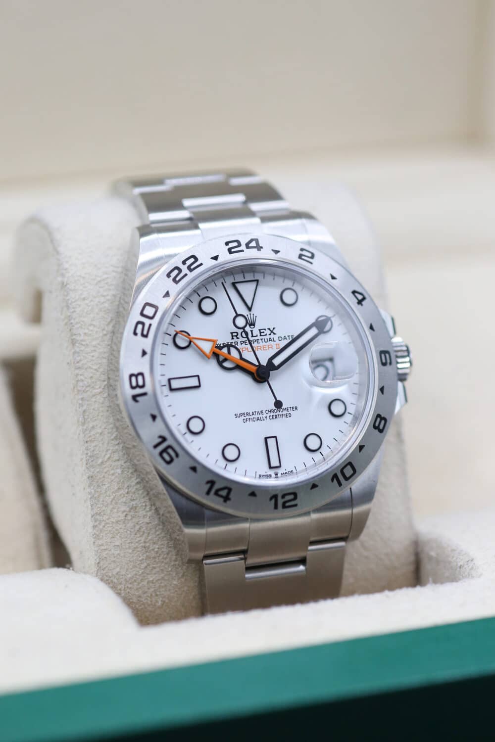 Rolex 226570 Polar White EXPLORER II 42mm 2023 - Image 4
