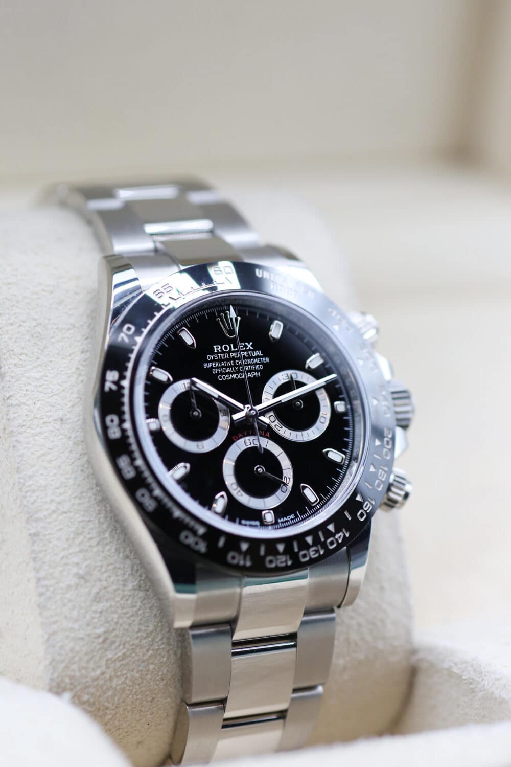 Rolex 116500LN Black DAYTONA  40mm 2023 - Image 3