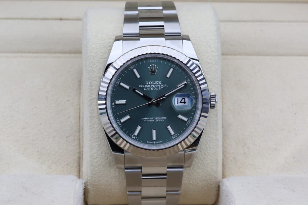 Rolex 126334 Mint Green DATEJUST 41mm 2023