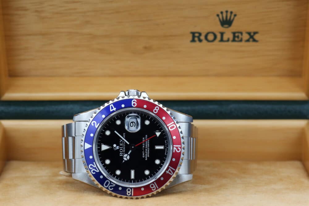Rolex 16700 Black GMT MASTER 40mm 1994 - Image 4