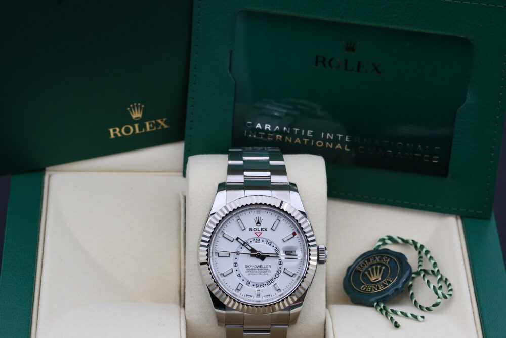 Rolex 326934 White SKY-DWELLER 42mm 2021 - Image 5