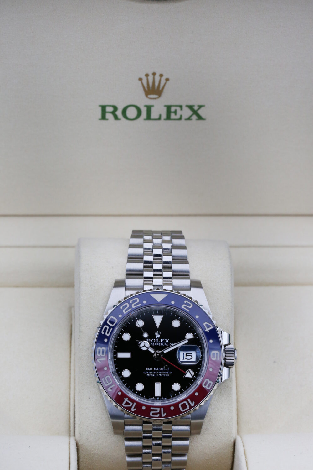 Rolex 126710BLRO Black GMT-MASTER II 40mm 2024 Pepsi - Image 4