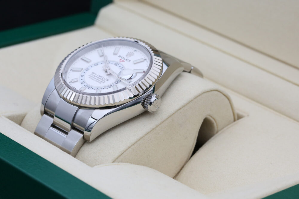 Rolex 326934 White SKY-DWELLER 42mm 2021 - Image 6