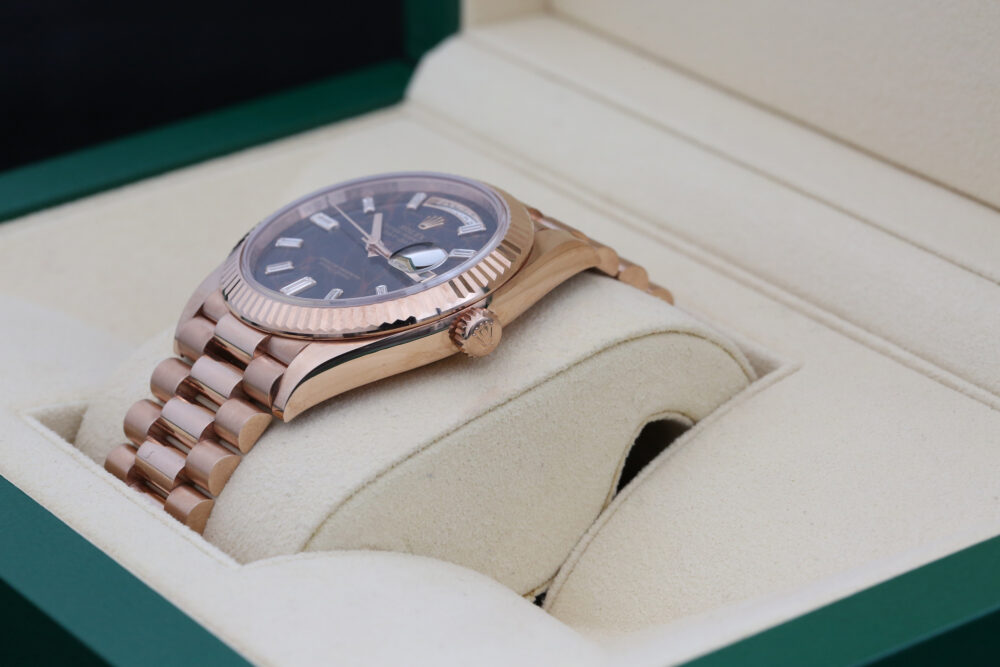 Rolex 228235 Eisenkiesel DAY-DATE 40mm 2022 - Image 6