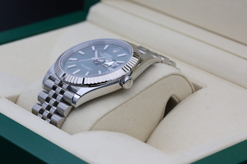 Rolex 126334 Mint Green DATEJUST 41mm 2024 - Image 6