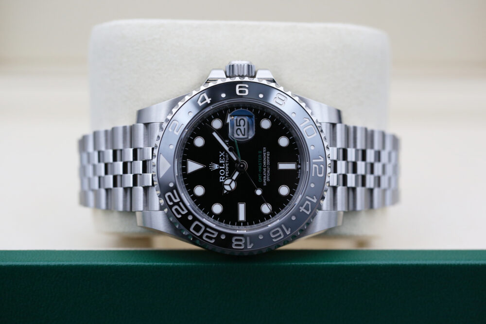 Rolex 126710GRNR Black GMT MASTER II 40mm 2025 Bruce Wayne - Image 3