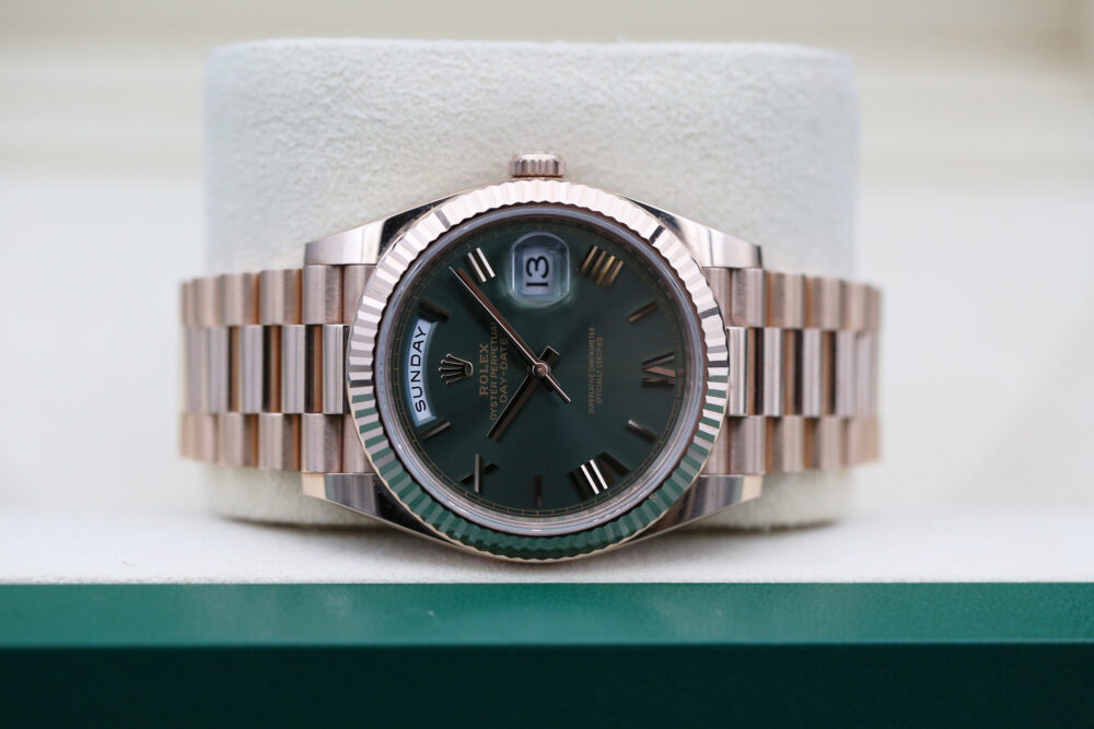 Rolex 228235 Olive DAY-DATE 40mm 2023 - Image 3