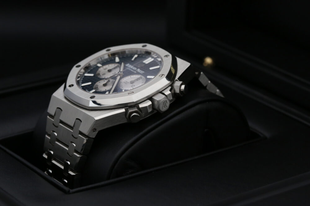 Audemars Piguet 26331ST.OO.1220ST.01 Blue Chronograph ROYAL OAK 41mm 2021 - Image 6