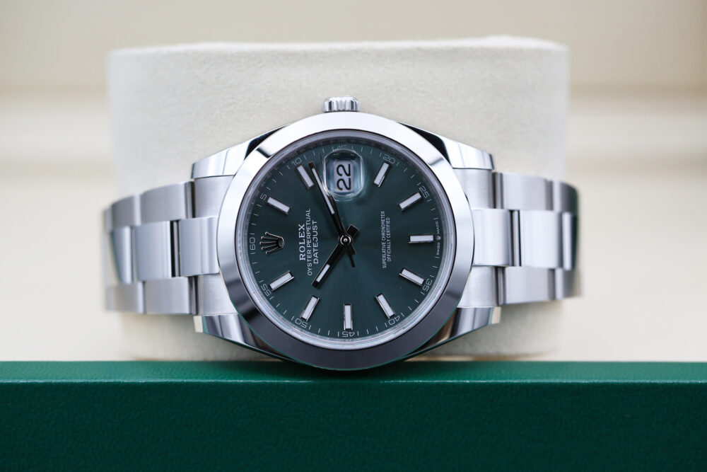 Rolex 126300 Mint Green DATEJUST 41mm 2025 - Image 3