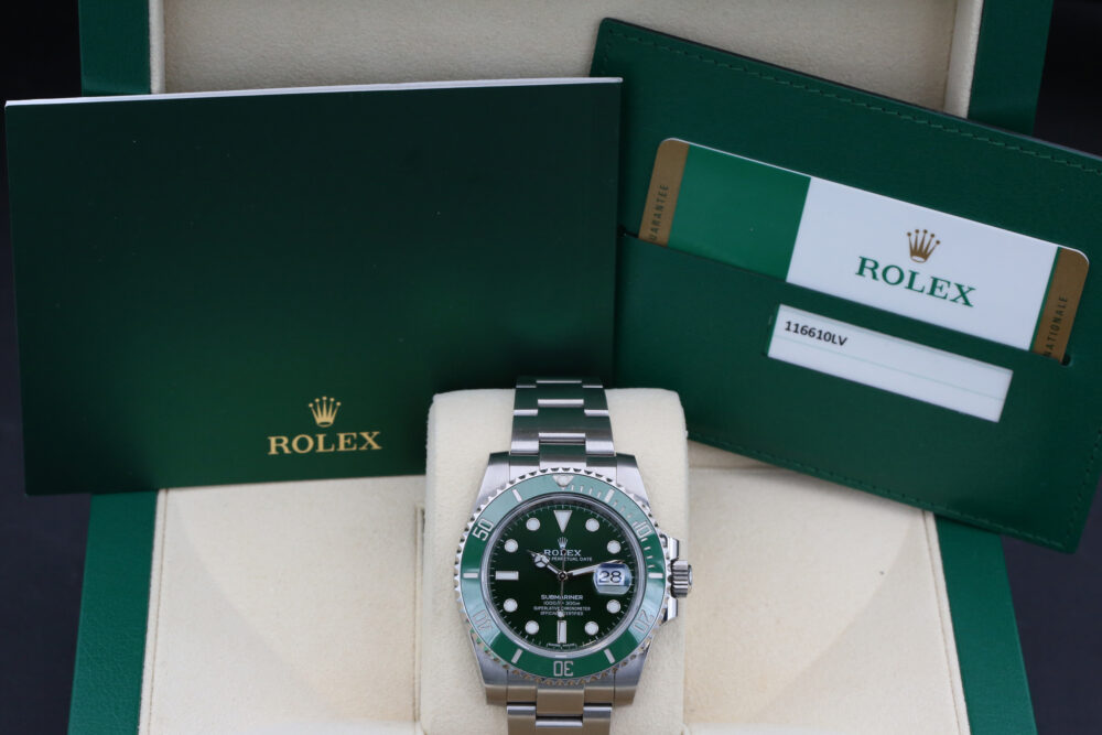 Rolex 116610LV Green SUBMARINER 40mm 2017 Hulk - Image 5