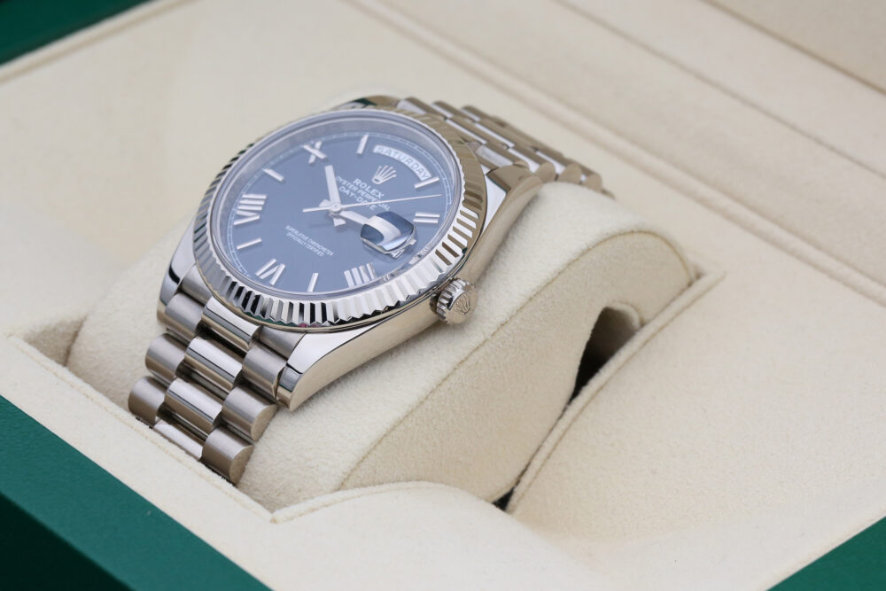 Rolex 228239 Blue Roman DAY-DATE 40mm 2024 - Image 6