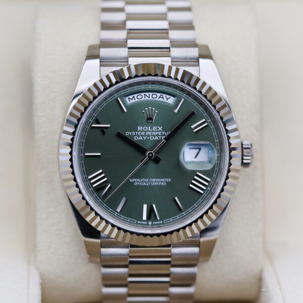 Rolex 228239 Olive DAY-DATE 40mm 2024