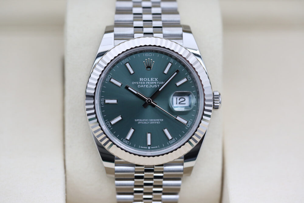 Rolex 126334 Mint Green DATEJUST 41mm 2025