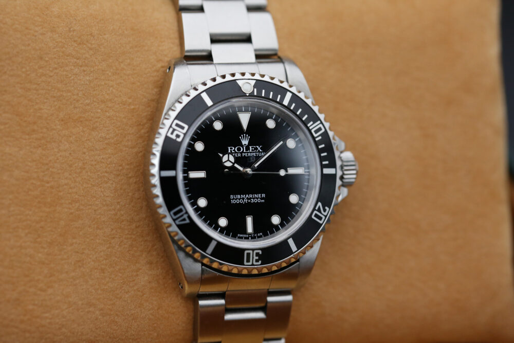 Rolex 14060 Black SUBMARINER 40mm 1997 - Image 2
