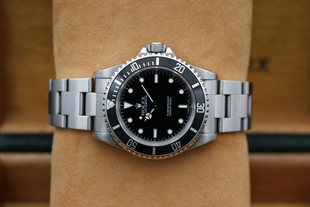 Rolex 14060 Black SUBMARINER 40mm 1997 - Image 3