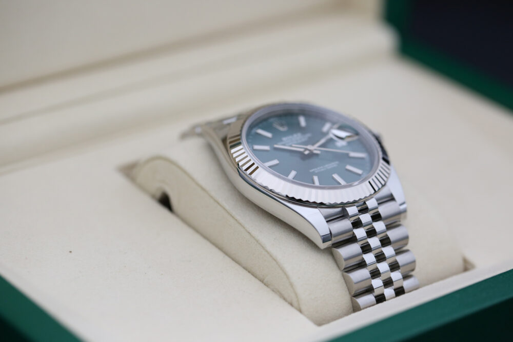 Rolex 126334 Mint Green DATEJUST 41mm 2025 - Image 6