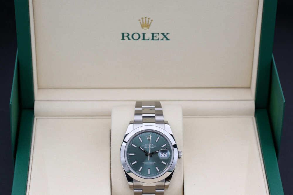 Rolex 126300 Mint Green DATEJUST 41mm 2025 - Image 4