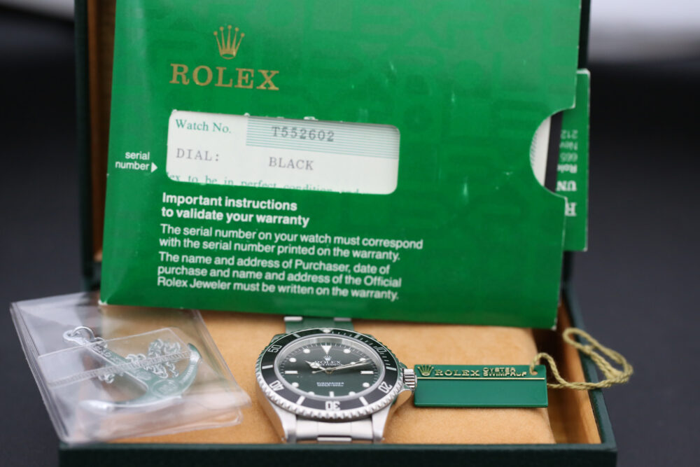 Rolex 14060 Black SUBMARINER 40mm 1997 - Image 5