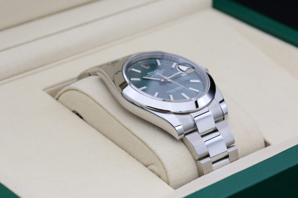 Rolex 126300 Mint Green DATEJUST 41mm 2025 - Image 7