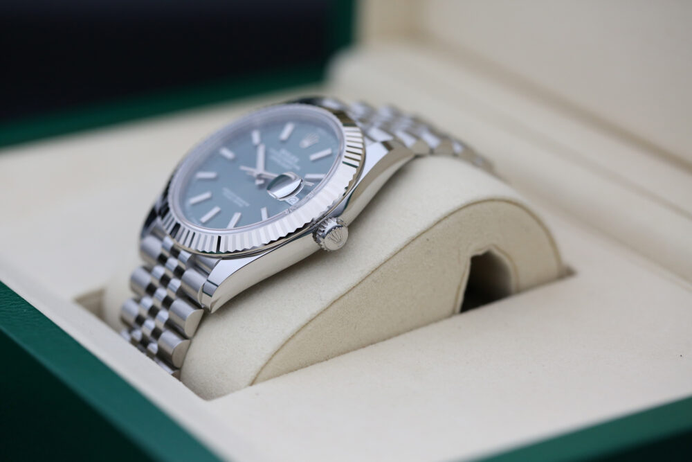 Rolex 126334 Mint Green DATEJUST 41mm 2025 - Image 5