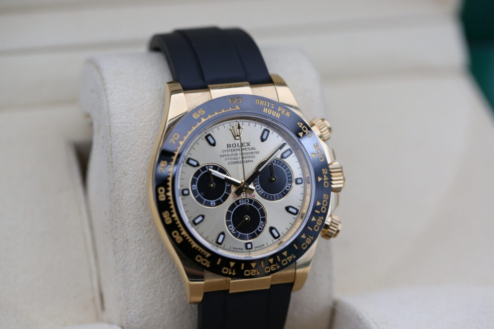 Rolex 116518LN Pikachu DAYTONA 40mm 2023 Pikachu - Image 2