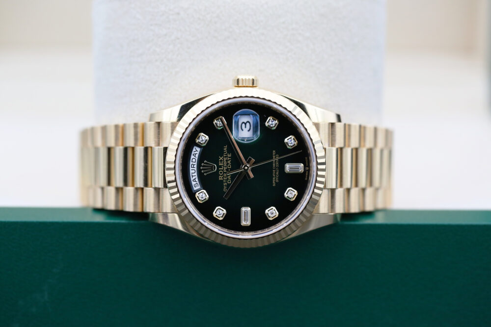 Rolex 128238 Green Ombre DAY-DATE 36mm 2021 - Image 3