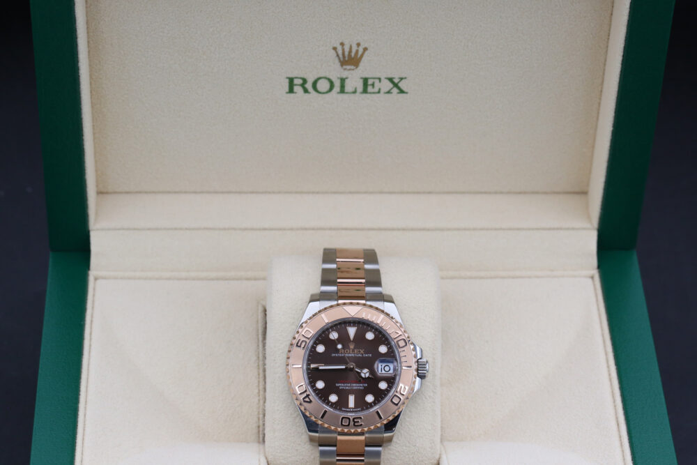 Rolex 268621 Chocolate YACHT-MASTER 37mm 2023 - Image 4