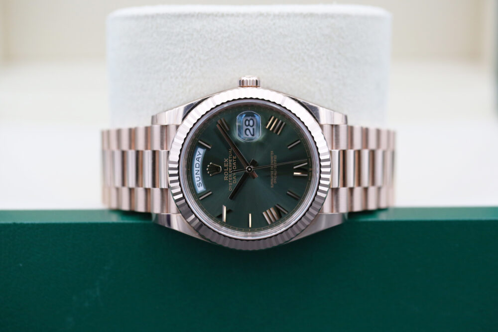 Rolex 228235 Olive DAY-DATE 40mm 2024 - Image 3