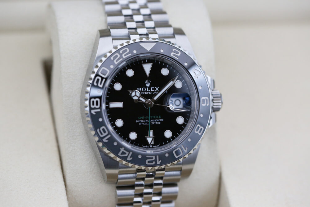 Rolex 126710GRNR Black GMT MASTER II 40mm 2025 Bruce Wayne - Image 2