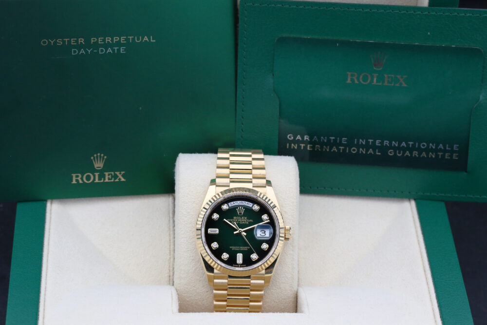 Rolex 128238 Green Ombre DAY-DATE 36mm 2021 - Image 5