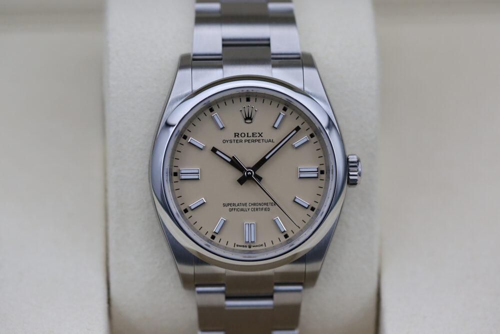 Rolex 126000 Beige OYSTER PERPETUAL 36mm 2025